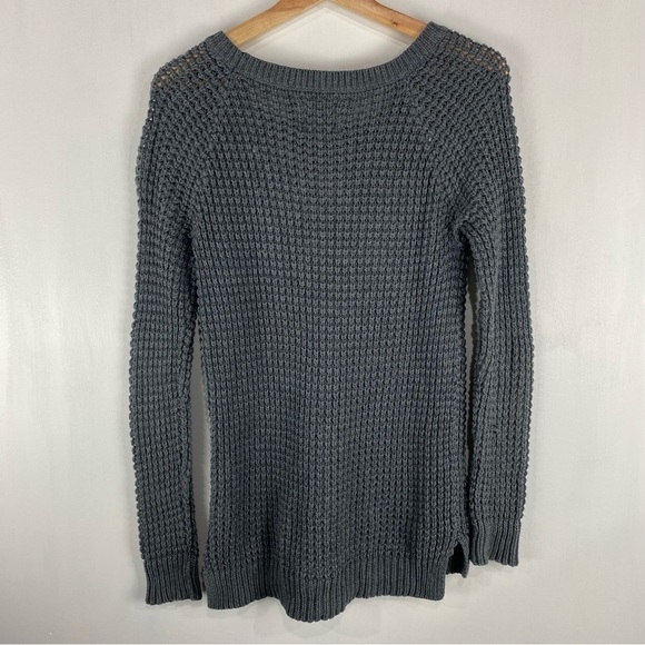 American Eagle: Women's Knit Jegging Sweater Pullover Shirt Top Gray Size Small - Picture 4 of 4